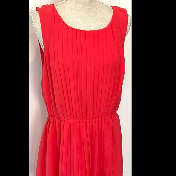 Relativity Coral Sleeveless Dress with layered skirt - EUC - Picture 3 of 5